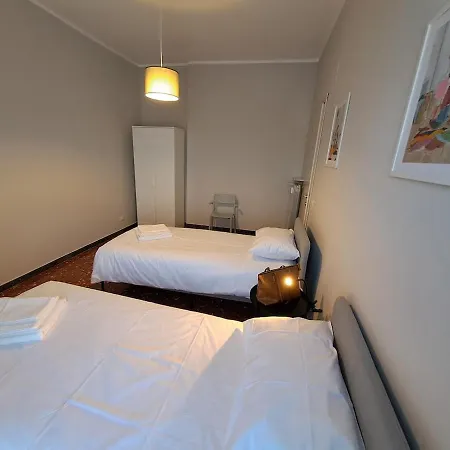 Apartment Torre Spaccata For 6 With Parking *