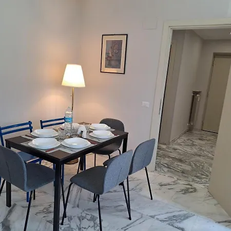 Torre Spaccata For 6 With Parking Rom